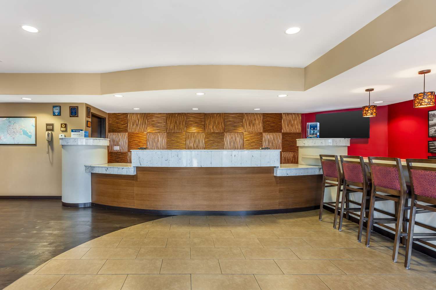 Best Western Plus Wine Country Inn & Suites 3/22