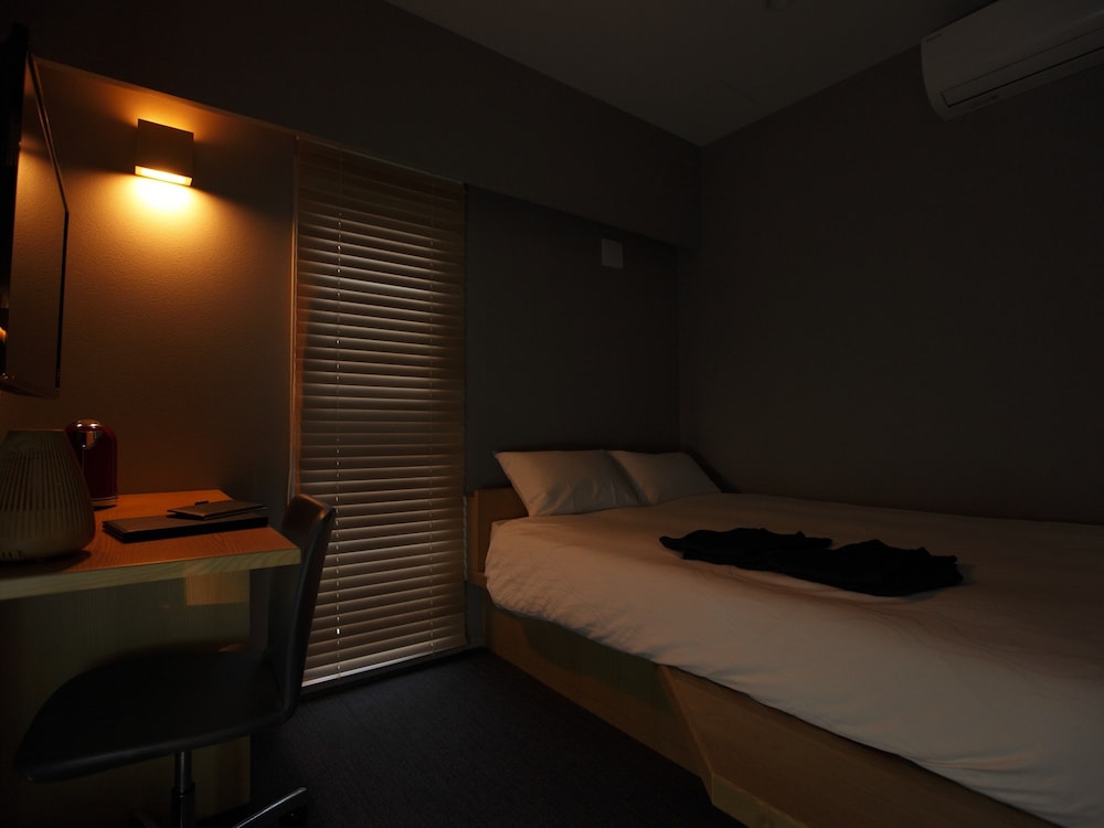 Amanek Ginza East 33/57