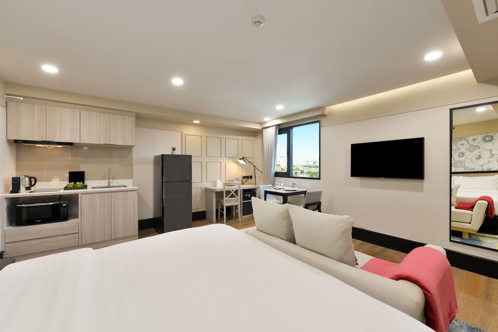 Oakwood Hotel and Residence Bangkok 20/57