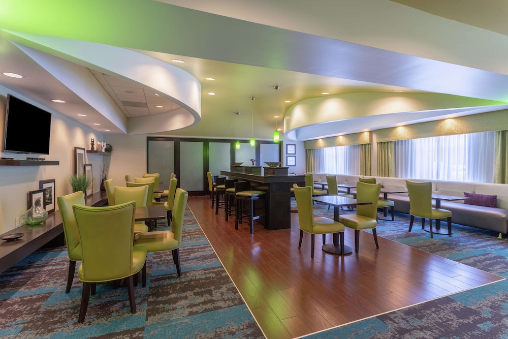 Hampton Inn Richmond South 20/28