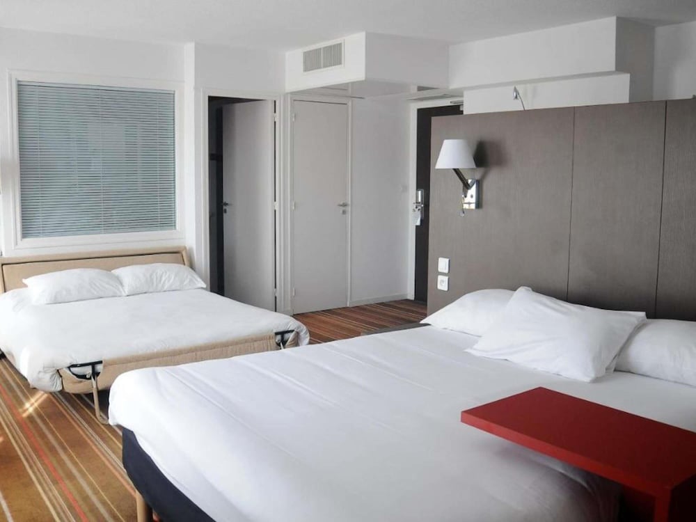 Ibis Styles Segre 21/58
