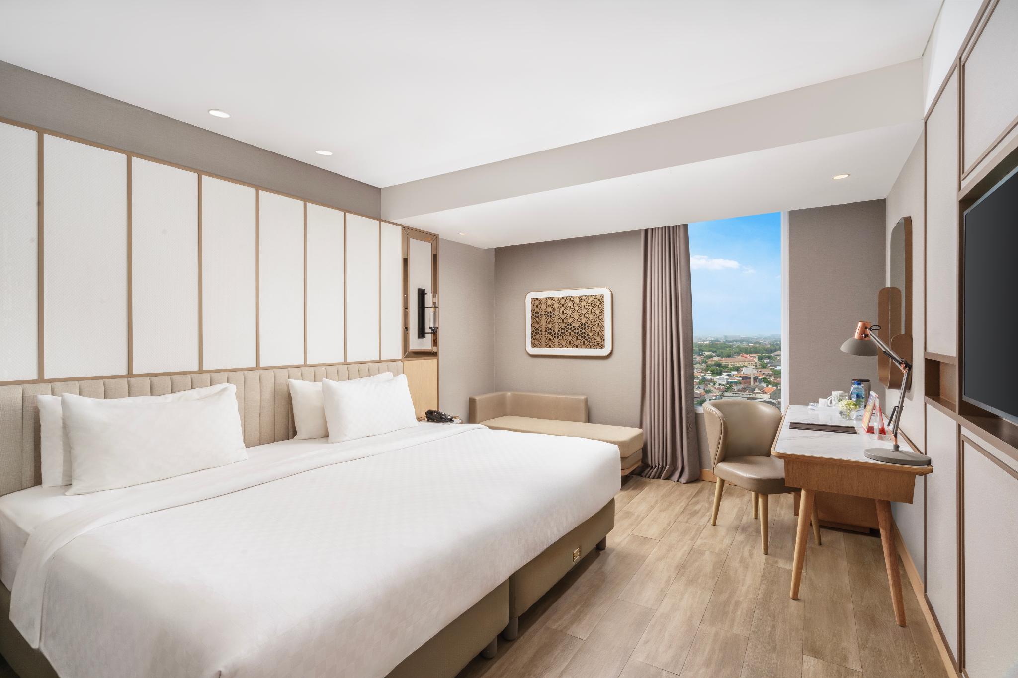 Hollywood, Deluxe, Twin Beds