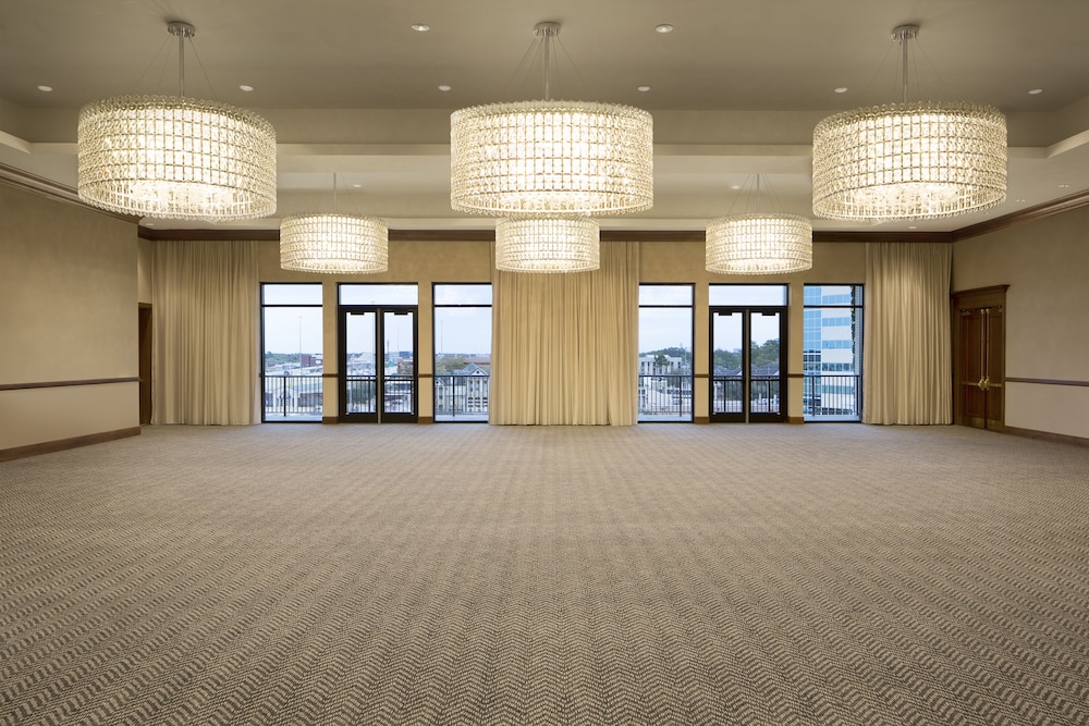 Hotel ZaZa Houston Memorial City 46/57