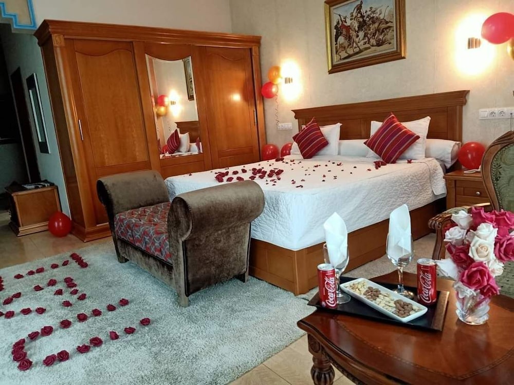 Hotel Maraval Oran 30/50