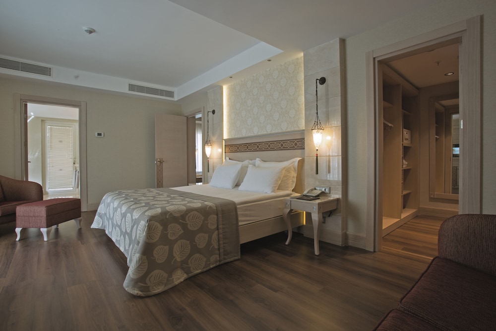 Gural Premier Belek 13/71