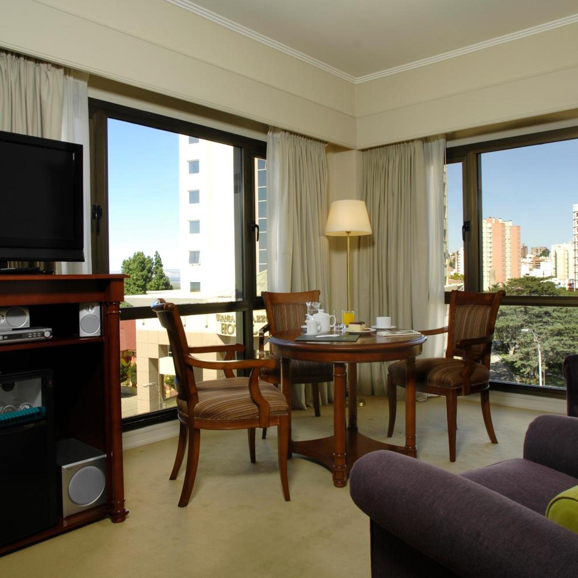 Austral Plaza Hotel 42/57