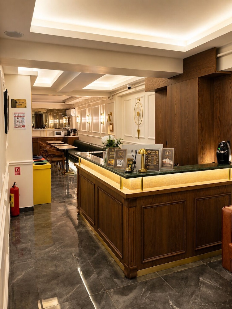 The Peraport Hotel 2/48