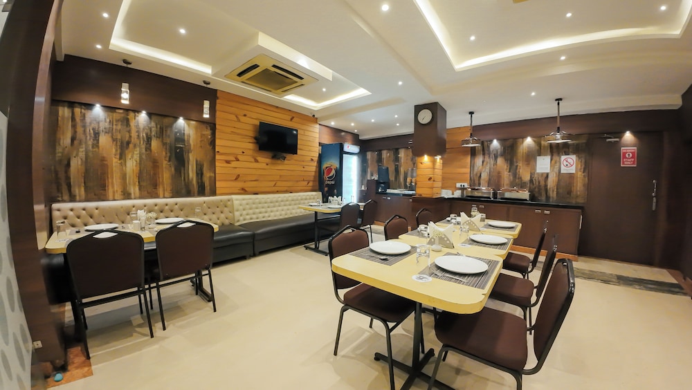 Hotel Sawood International 35/47