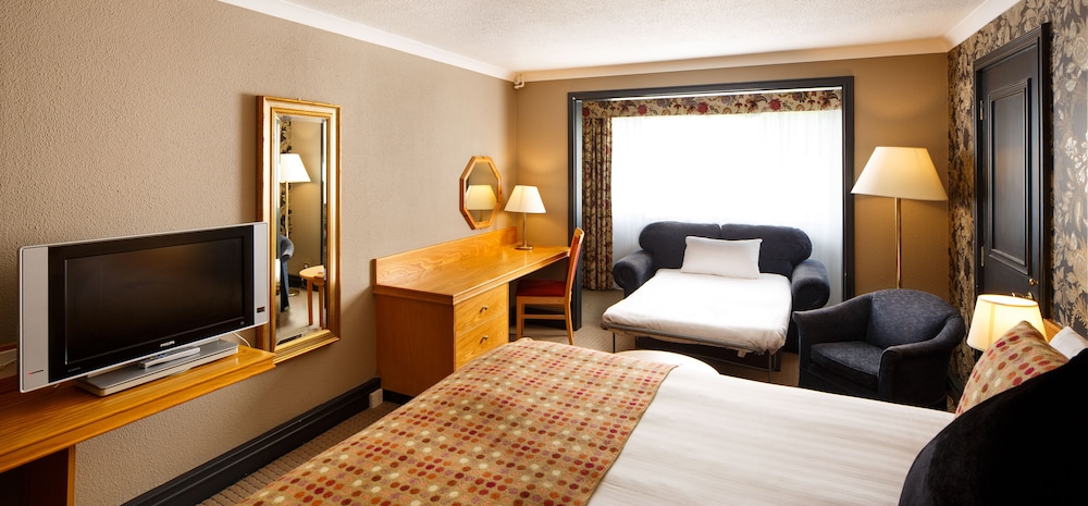 Mercure Maidstone Great Danes Hotel 23/75