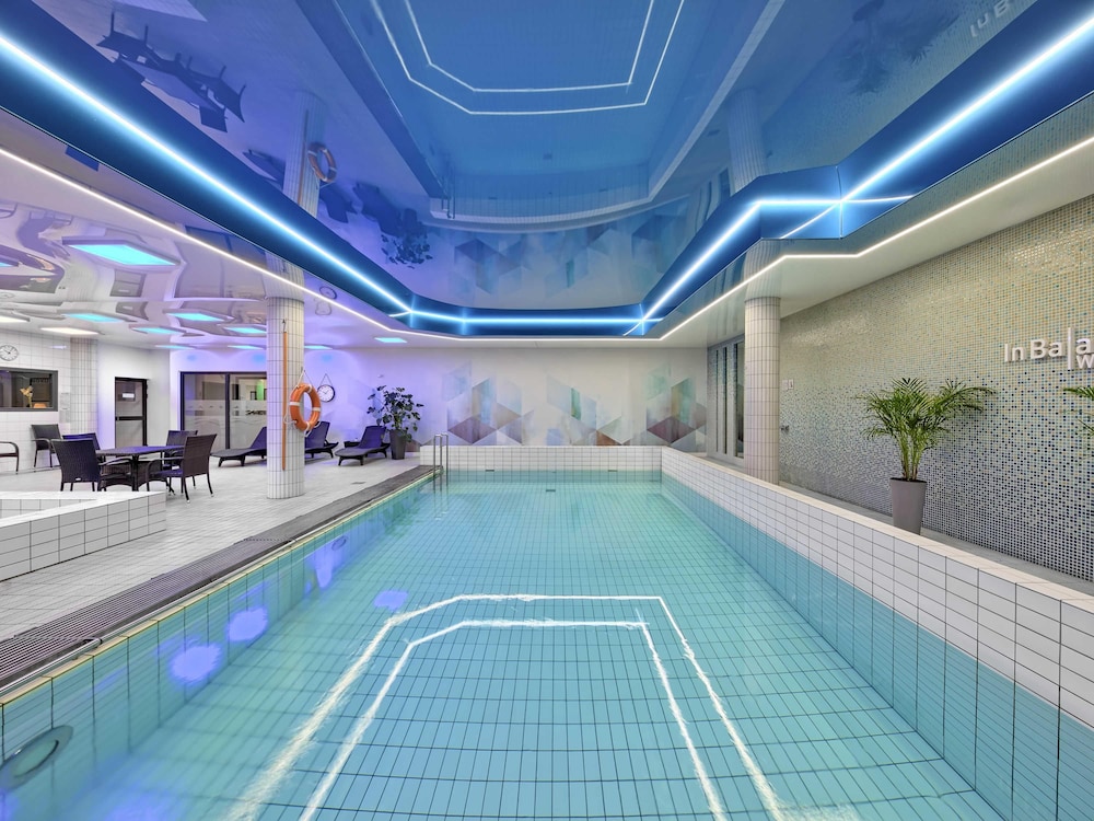NOVOTEL KATOWICE CENTRUM 40/66