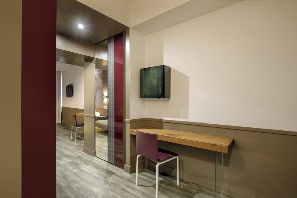 Hotel Regno 23/36
