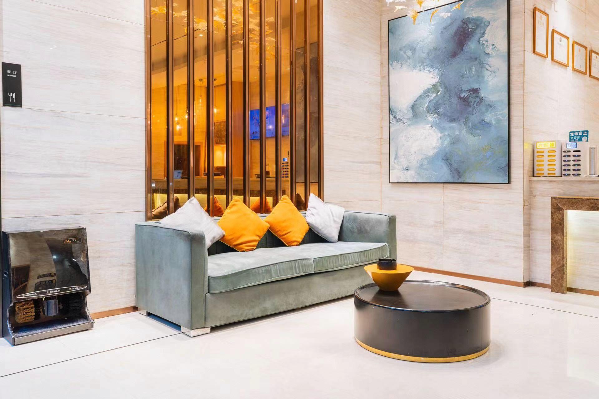 City Comfort Inn (Chenzhou You'a International Plaza) 23/36