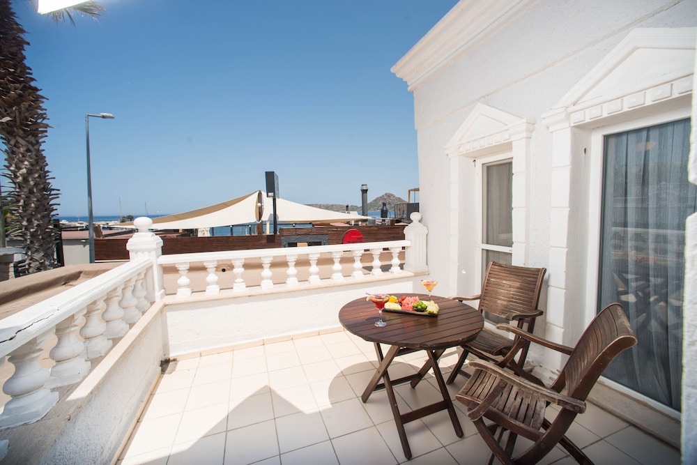 Art Suites Hotel Bodrum 15/28