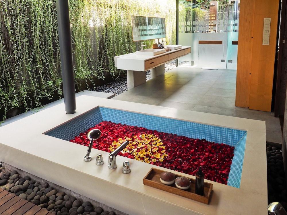 The Santai Umalas by LifestyleRetreats 50/50