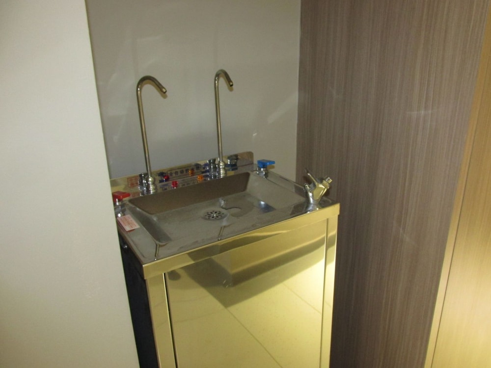 Hotel 99 - Pusat Bandar Puchong 45/48