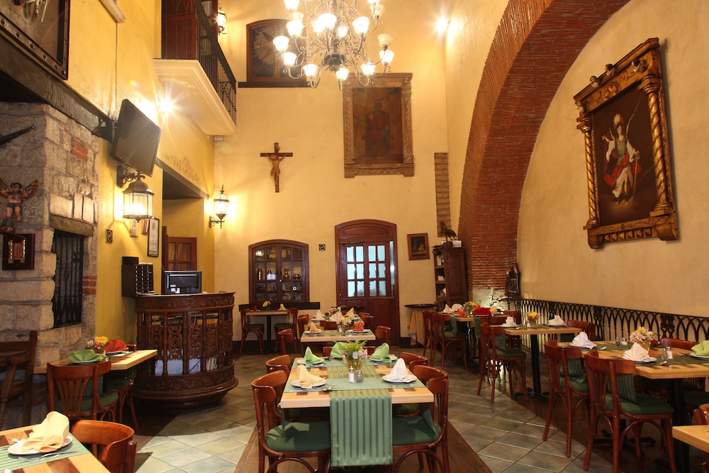 Hotel CasAntica 39/42
