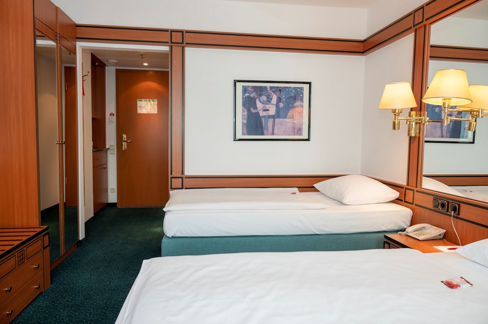STANDARD, TWIN BEDS