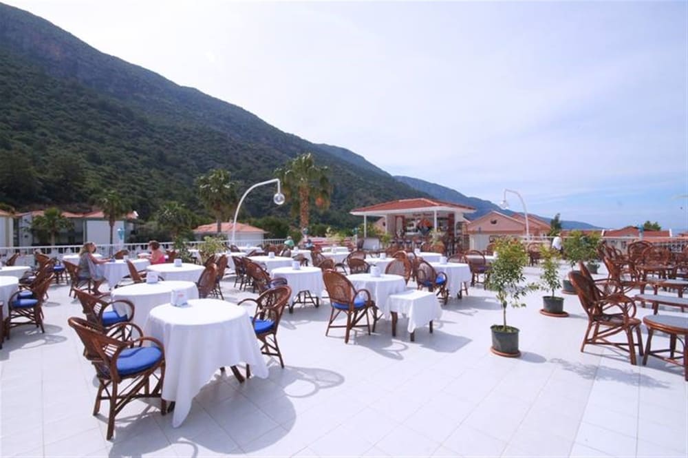 Hotel Karbel 38/50