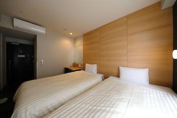 Standard, Twin Beds