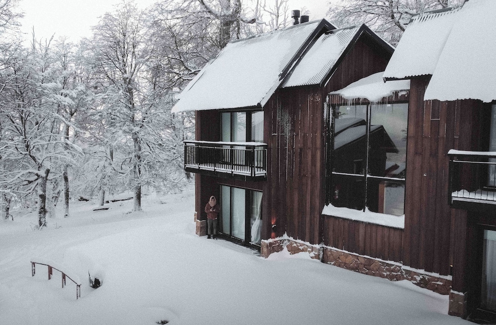El Refugio Ski & Summer Lodge 3/49