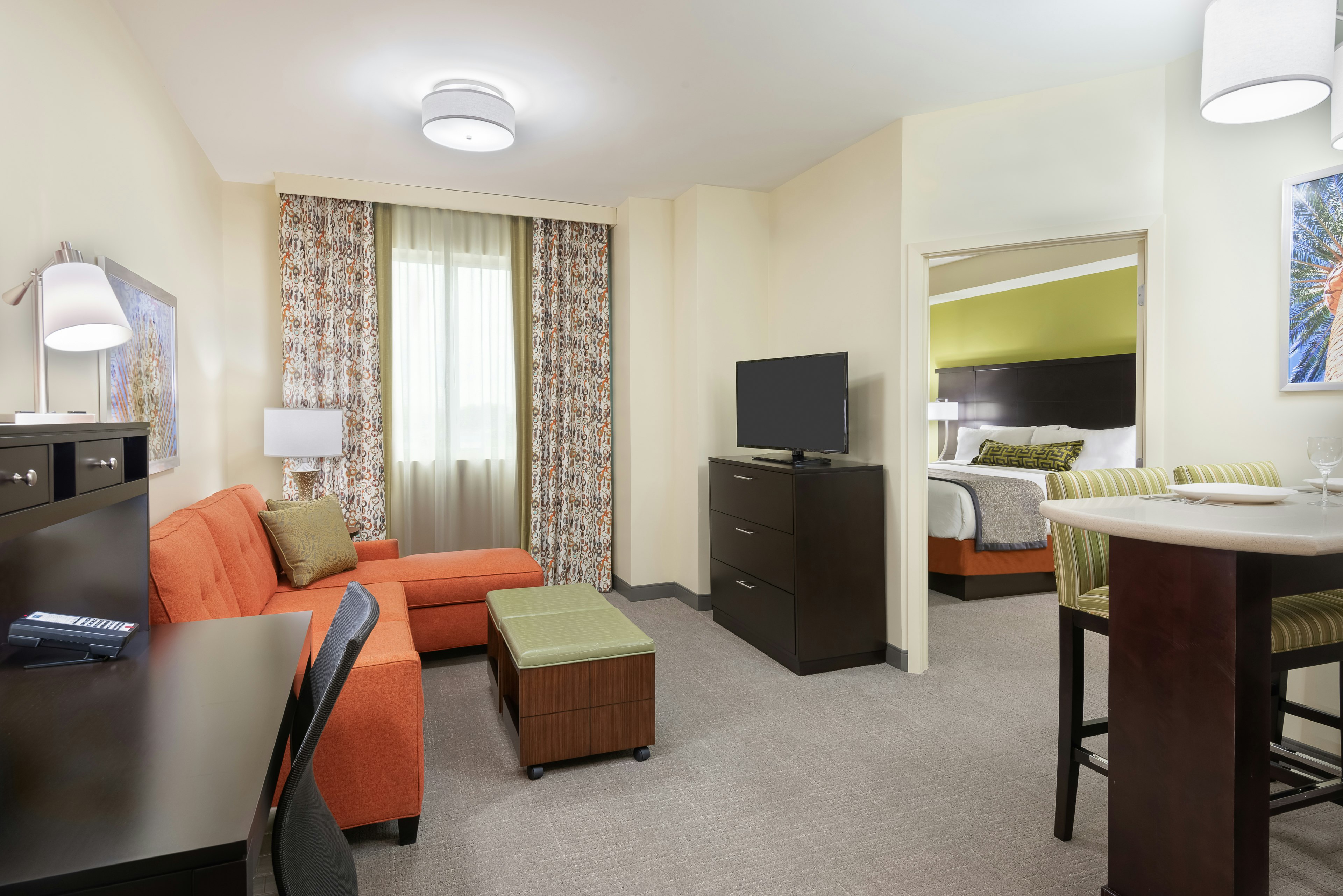 Staybridge Suites Miami International Airport 43/77