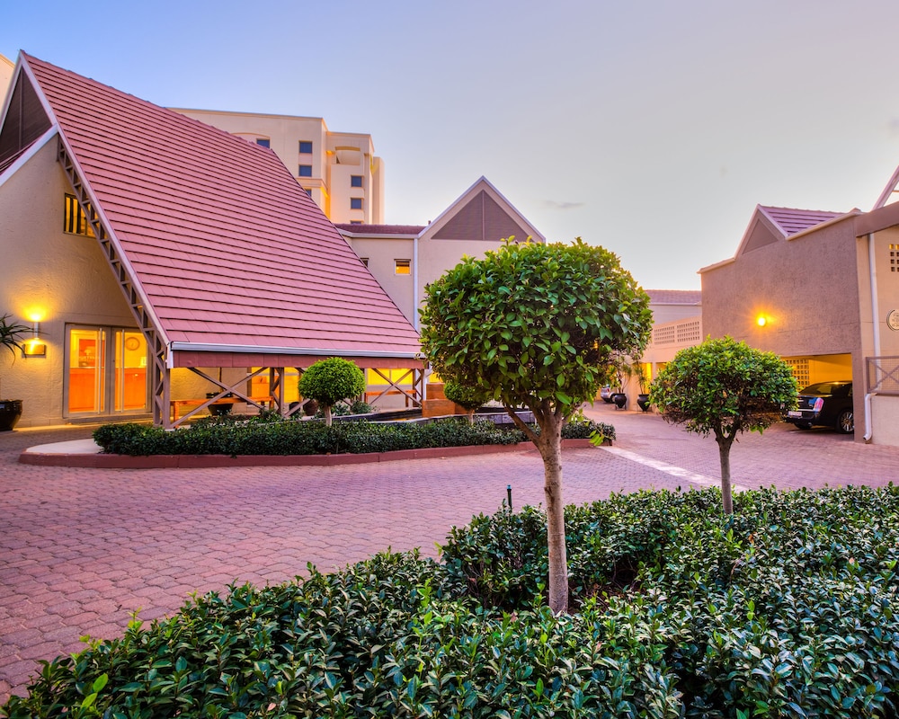 Courtyard Hotel Sandton in JOHANNESBURG