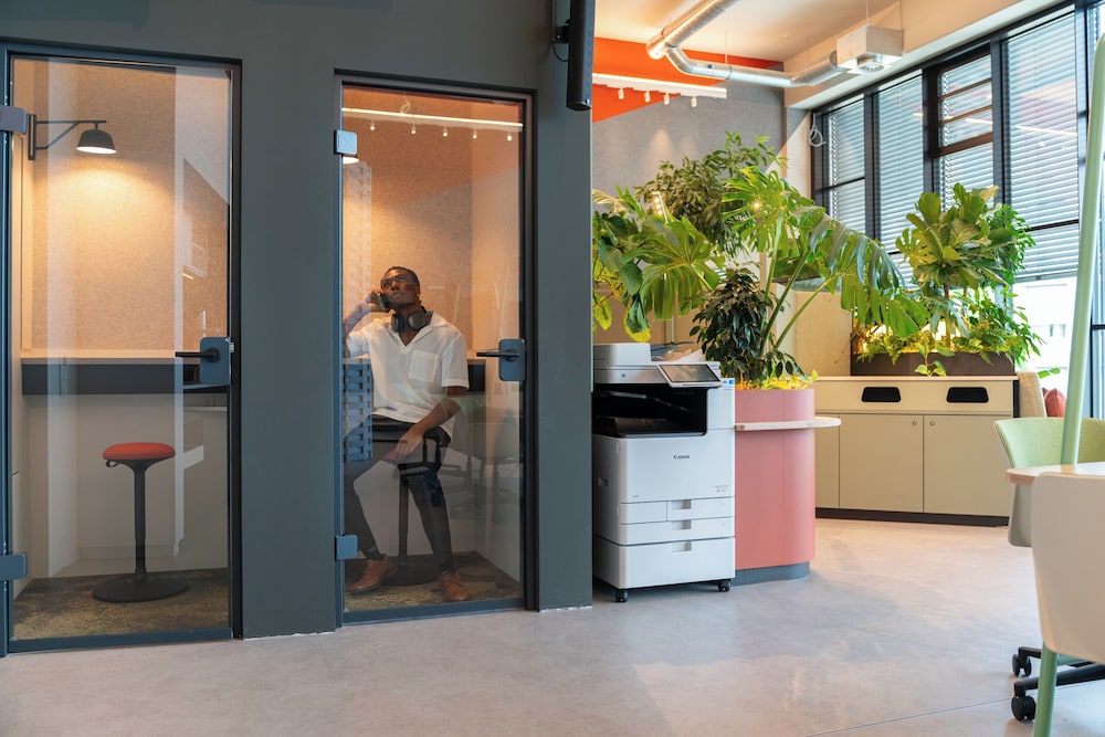 Cocoon Theresienwiese 6/50