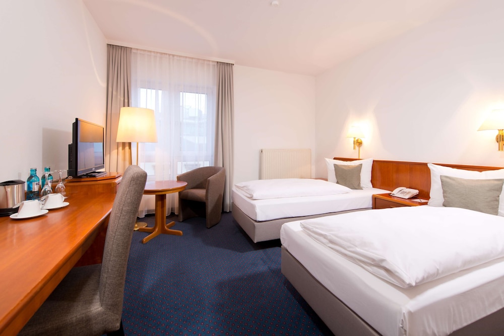 Achat Hotel Neustadt An Der Weinstrasse 16/75