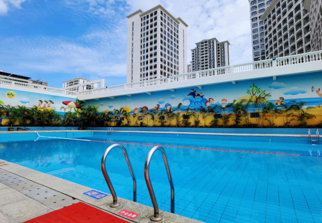 Sanya International 64/64