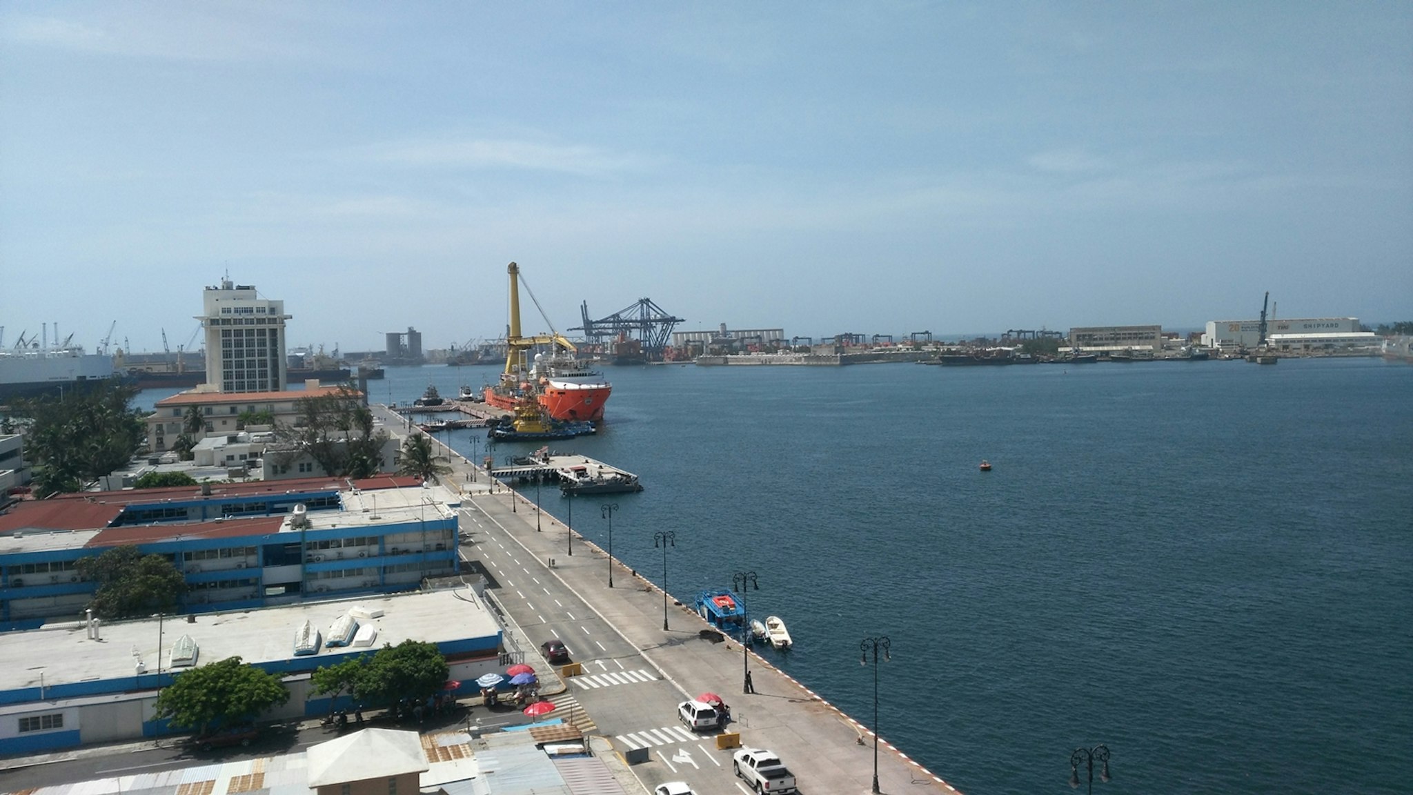 Mar y Tierra Hotel 47/48