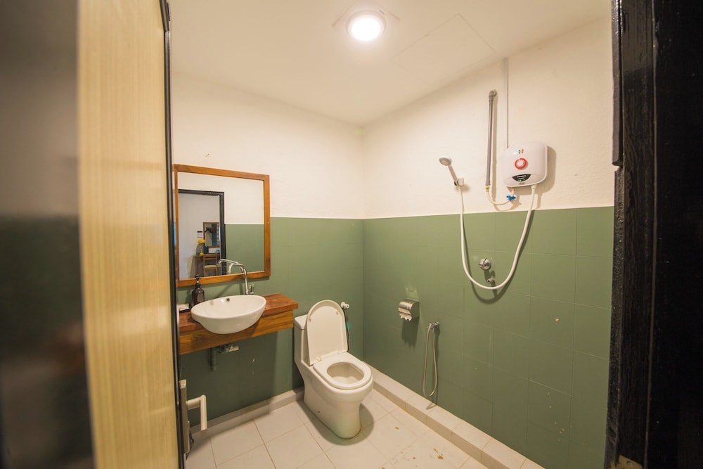 Room V @ Jalan Sultanah 36/36
