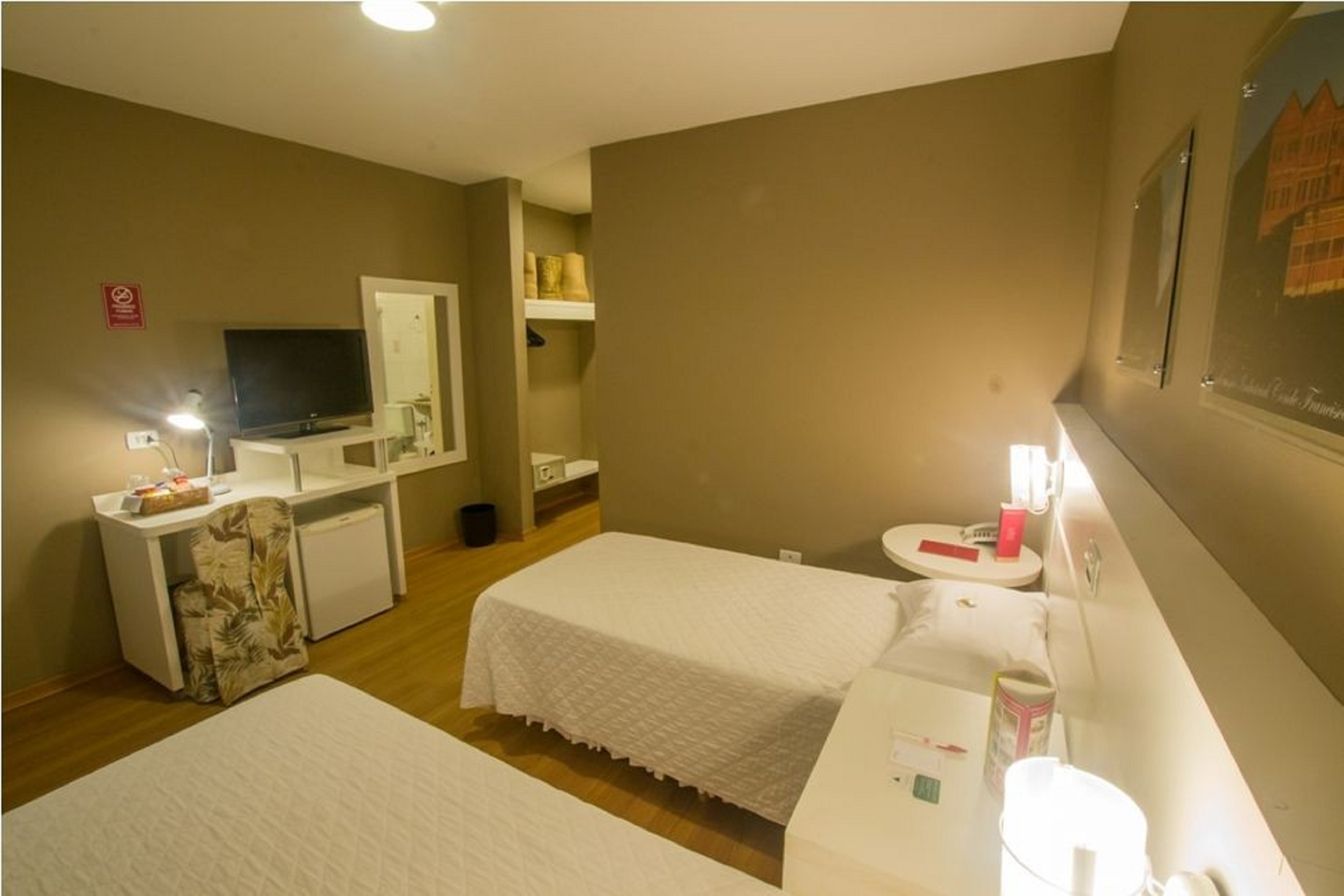 Executive, Single, Twin Beds