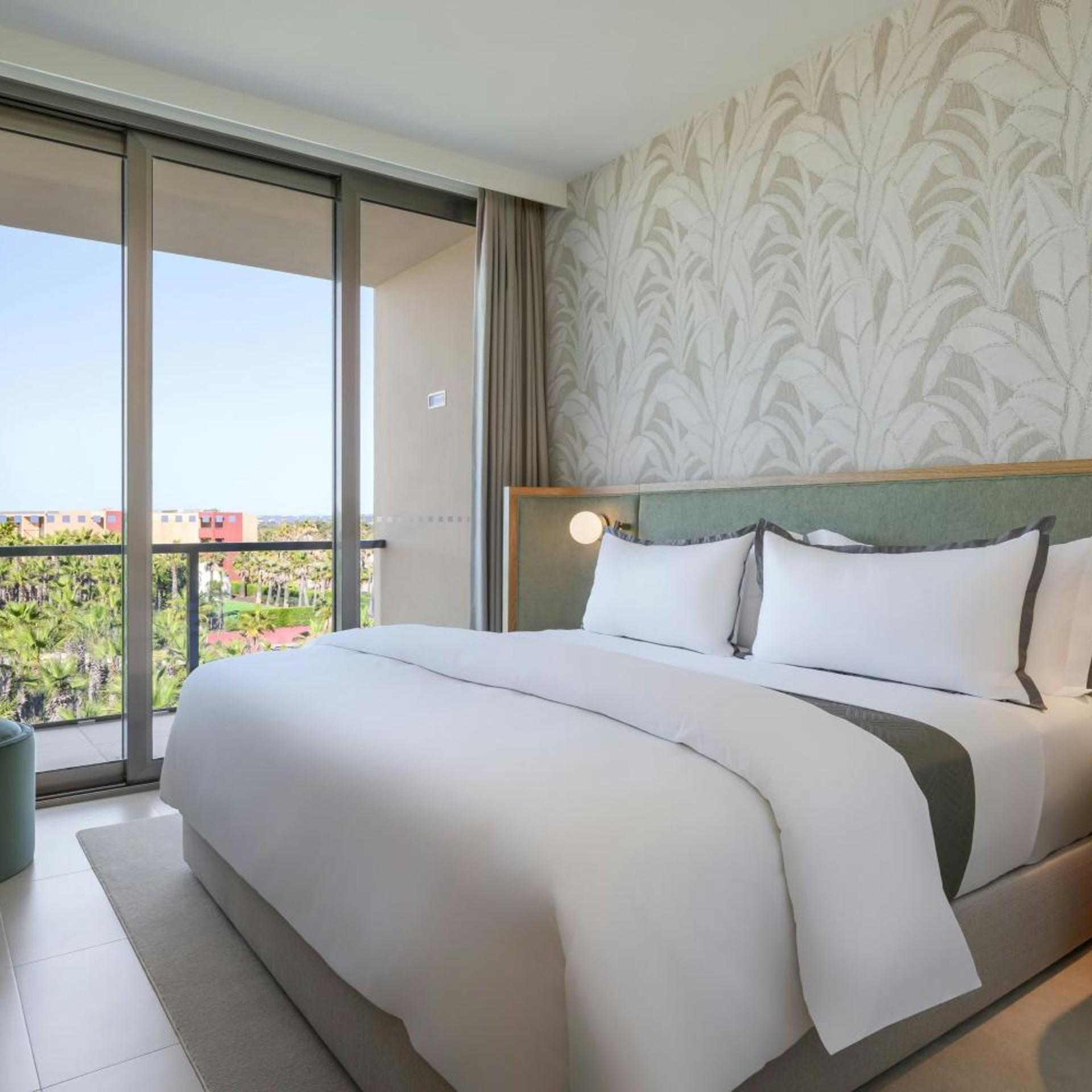 Junior Suite, King Bed, Sea View, Balcony, The Westin Salgados Beach Resort, Algarve 2/10