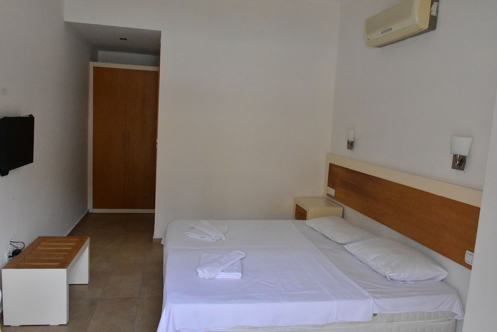 Diana Suite 24/47