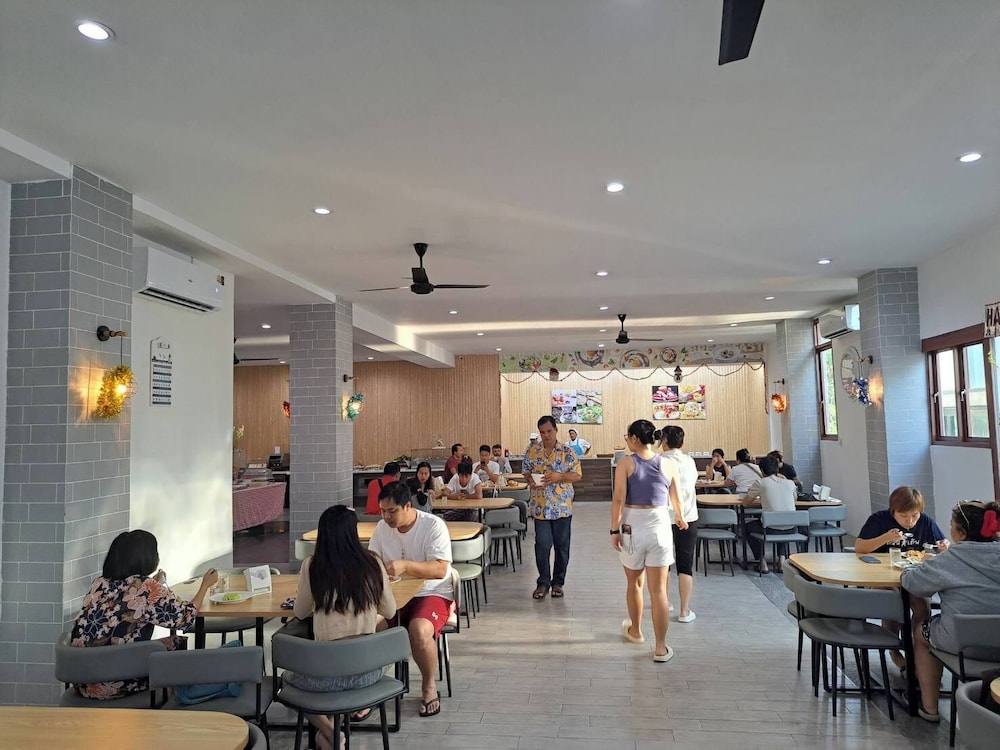 Hua Hin Blue Wave Resort 20/30