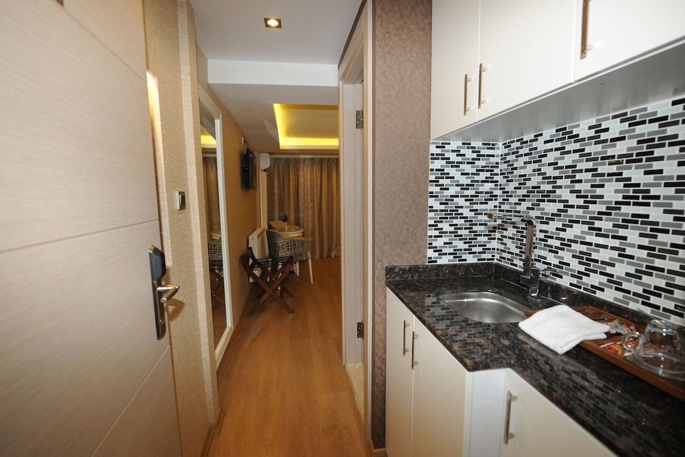 Rooms Inn Taxim 17/70