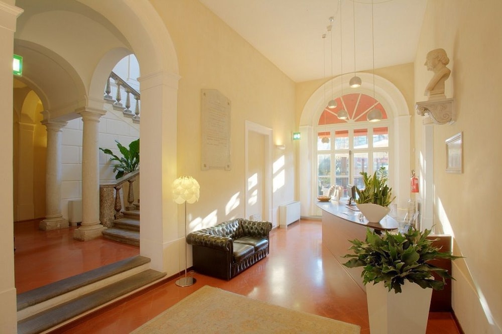 Palazzo Galletti Abbiosi 37/50