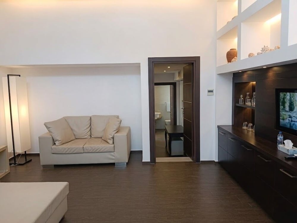 Hydra Beach Resort 27/47