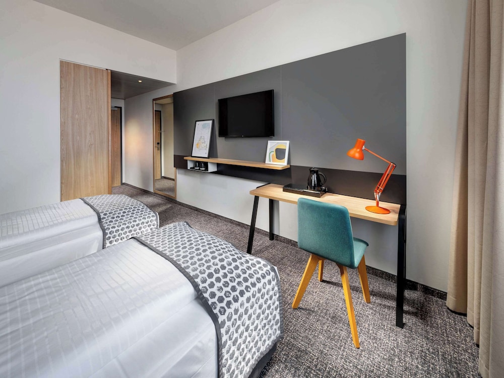 STANDARD, TWIN BEDS