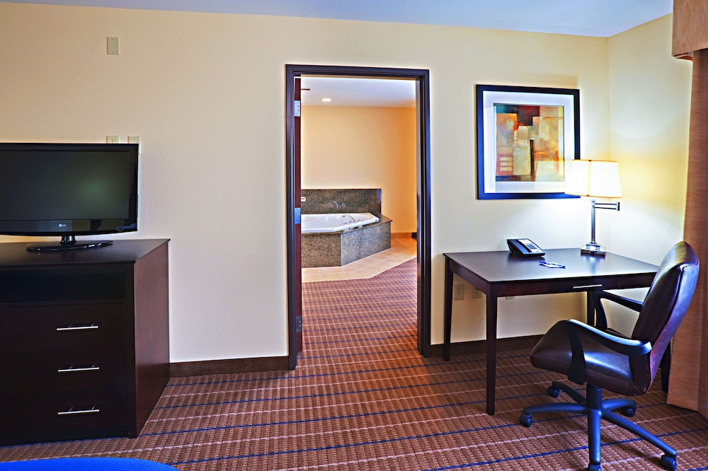 Holiday Inn Express Hotel And Suites Pauls Valley 57/70