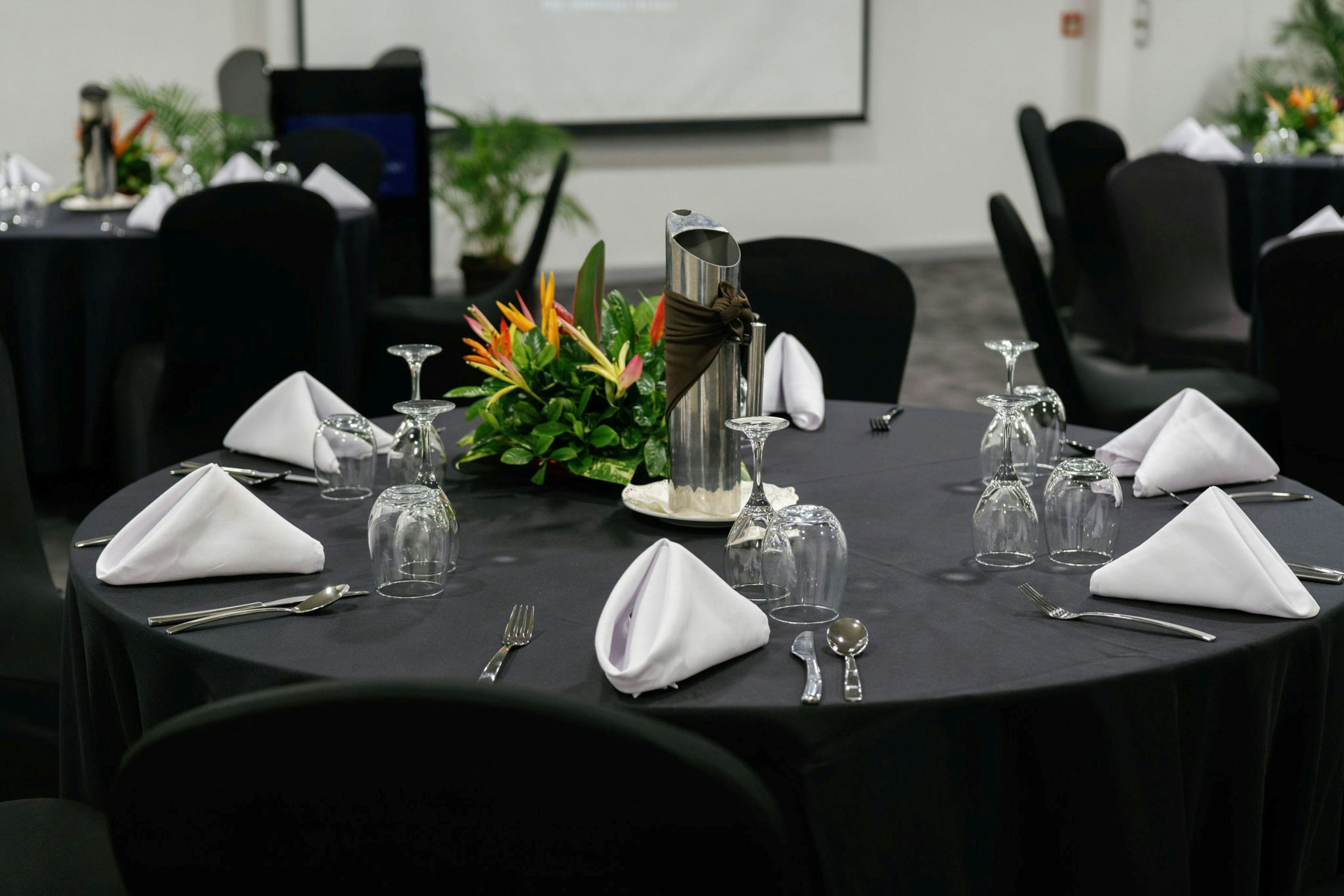 DoubleTree Resort by Hilton Hotel Fiji - Sonaisali Island 38/63