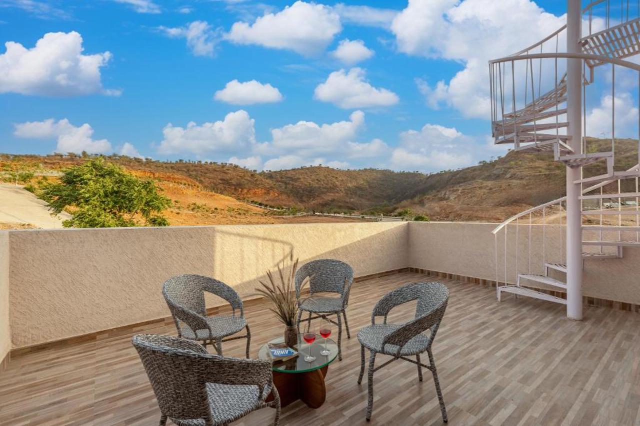 ELIVAAS Luxe 3 BHK with Pvt Pool Shourya Zenna 11/13