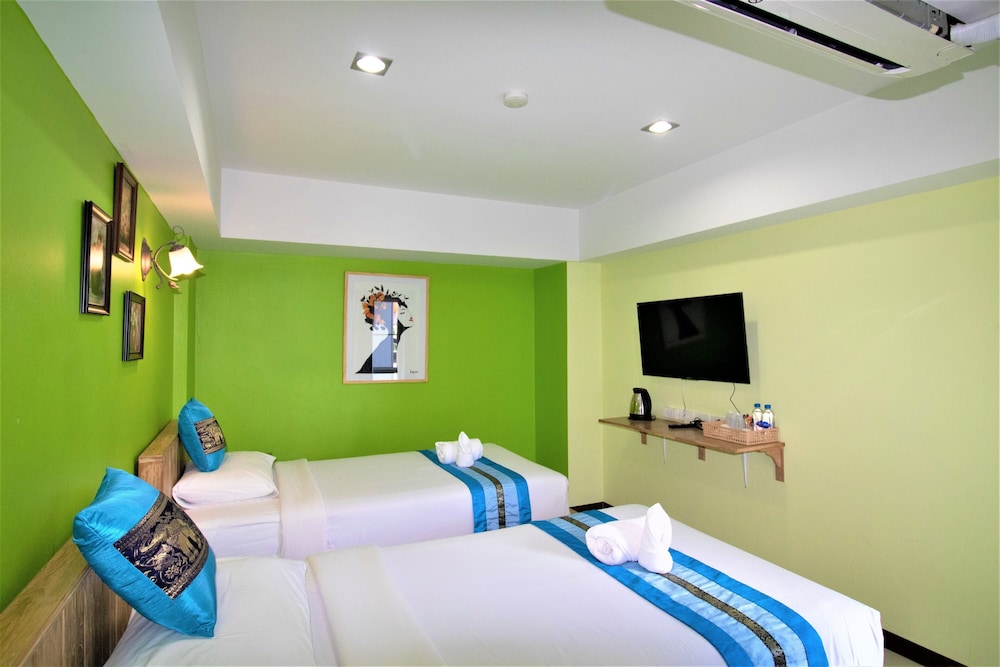 Chinda Boutique Hotel 25/56