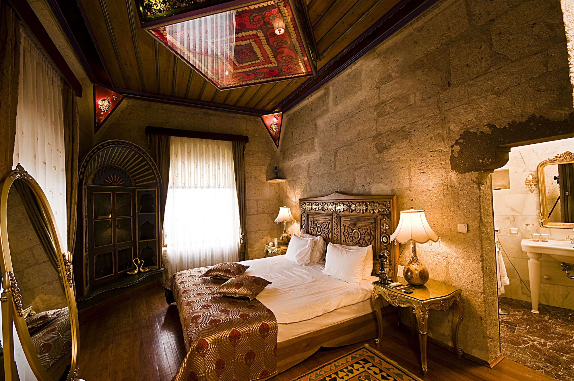 Executive, Suite, King Bed