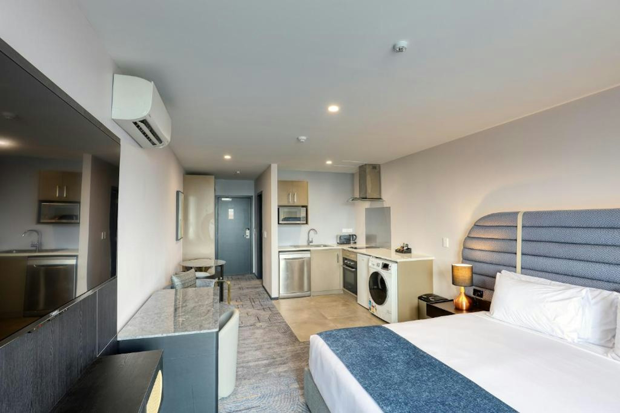 Marsden Suites Albany 26/56