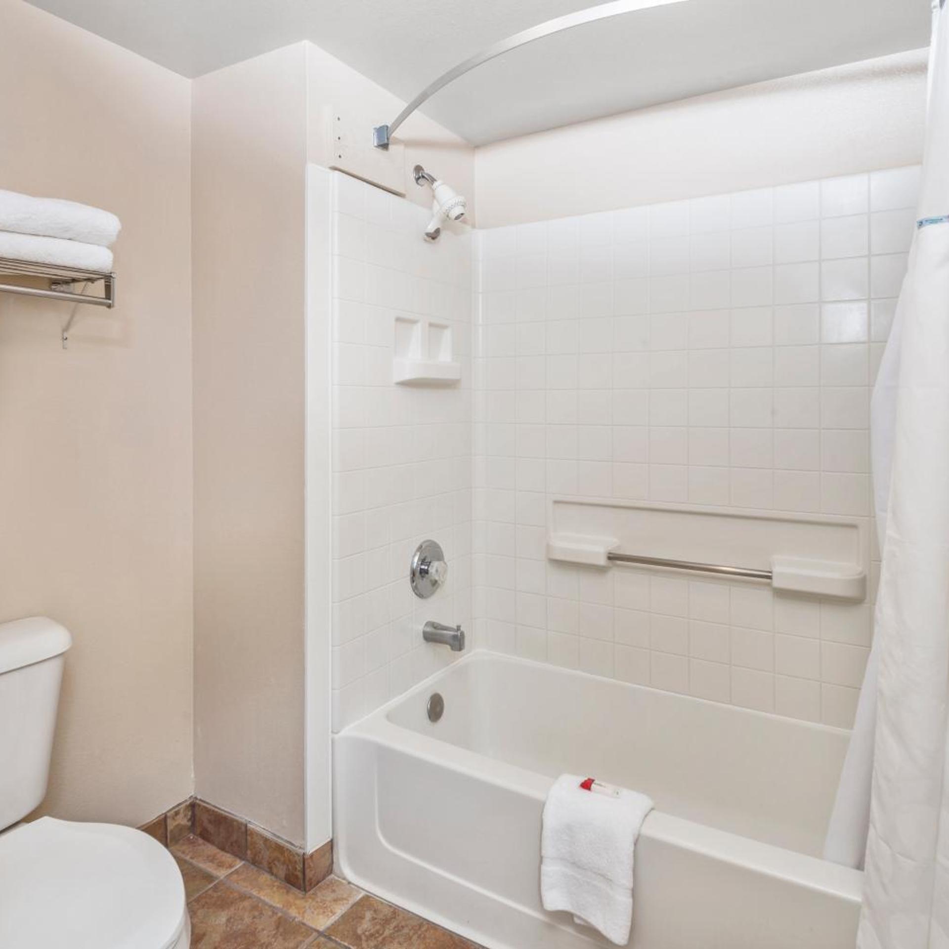 1 Bedroom, Suite, King Bed