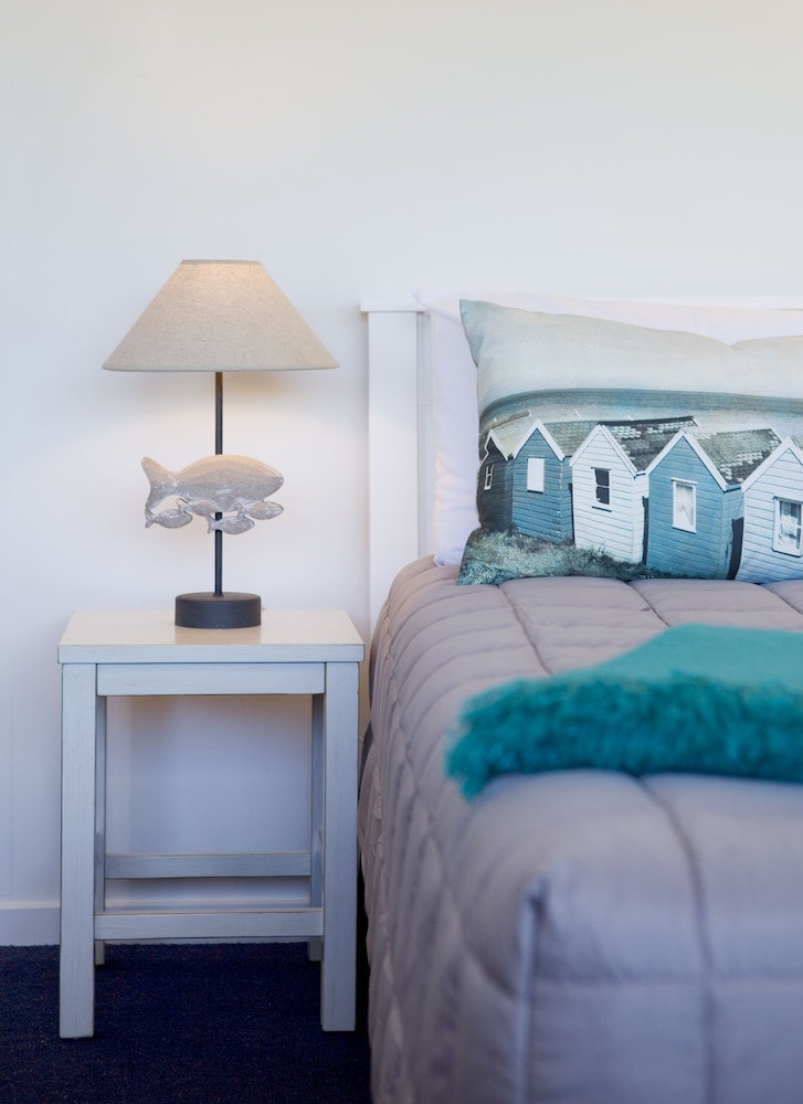 Motel Oasis, Gisborne 12/60