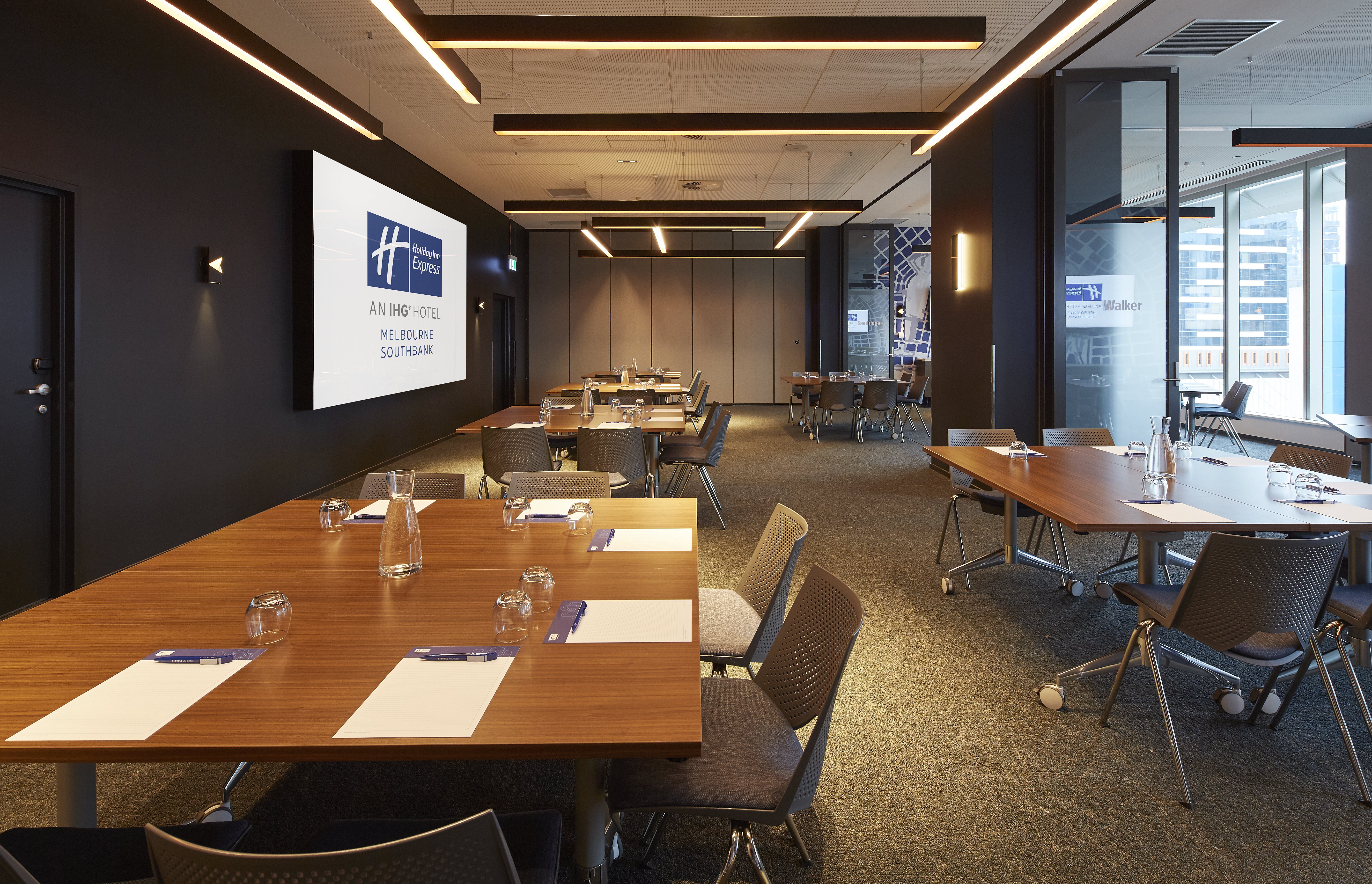 Holiday Inn Express Melbourne Southbank 62/77