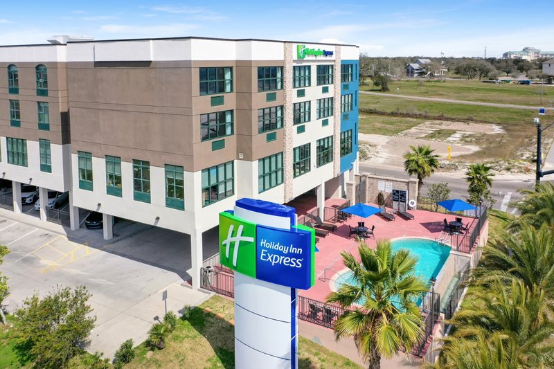Holiday Inn Express Gulfport Beach 4/68