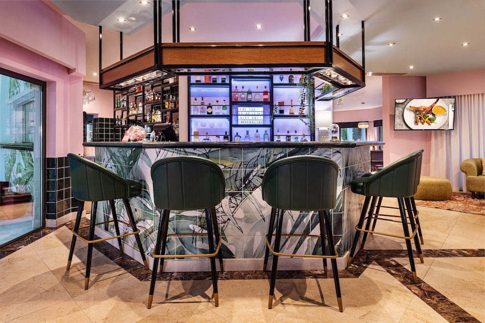 The Magnolia Hotel 47/59